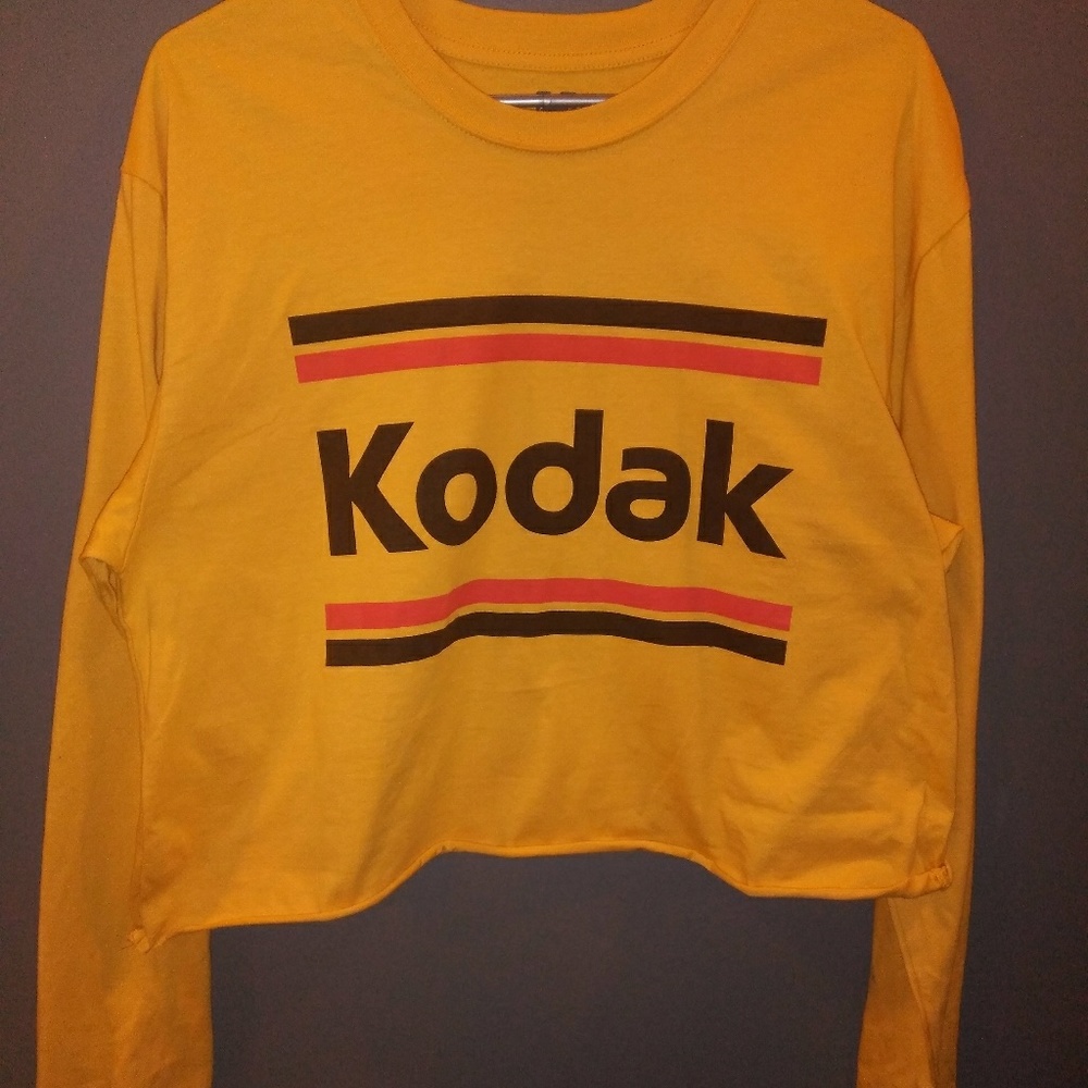 Long sleeved cropped Kodak shirt